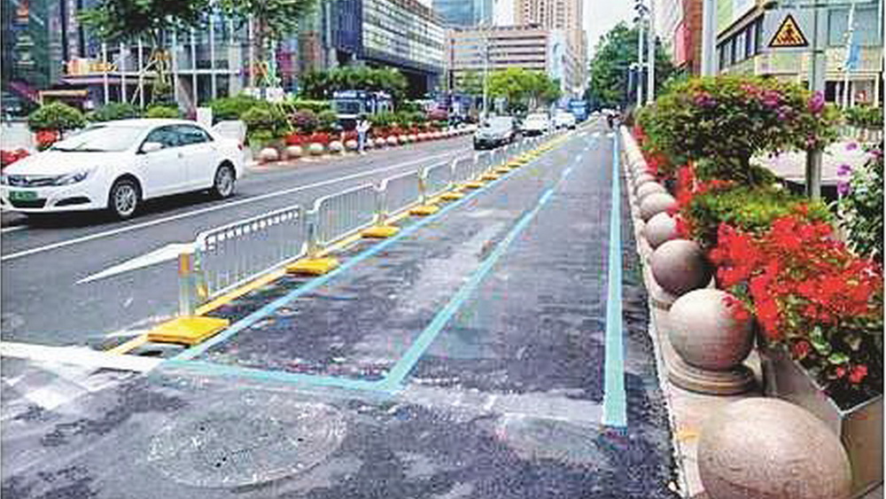 非機(jī)動(dòng)車該向誰“要”路權(quán)？